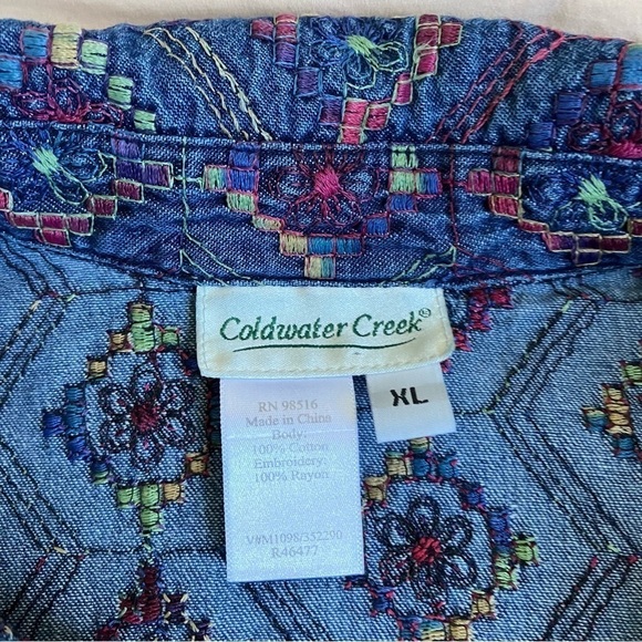 COLDWATER CREEK Boho Aztec Tribal Multicolor Embroidered Cotton Denim Jacket XL - Picture 14 of 16